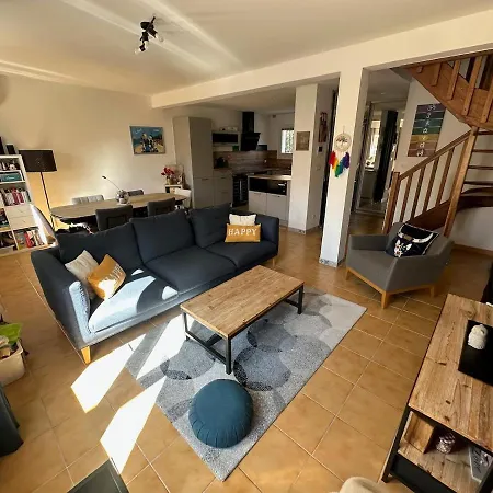 Maison Avec Piscine Proche Plages Et Commerces Villa *