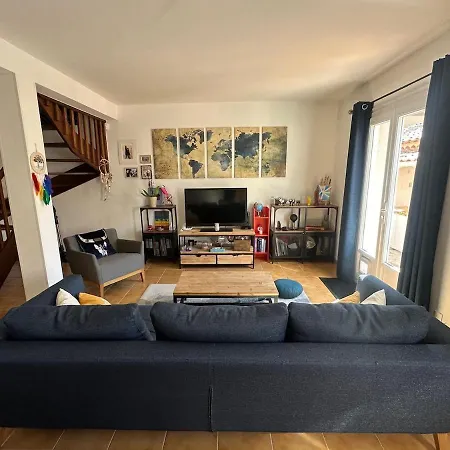 Maison Avec Piscine Proche Plages Et Commerces